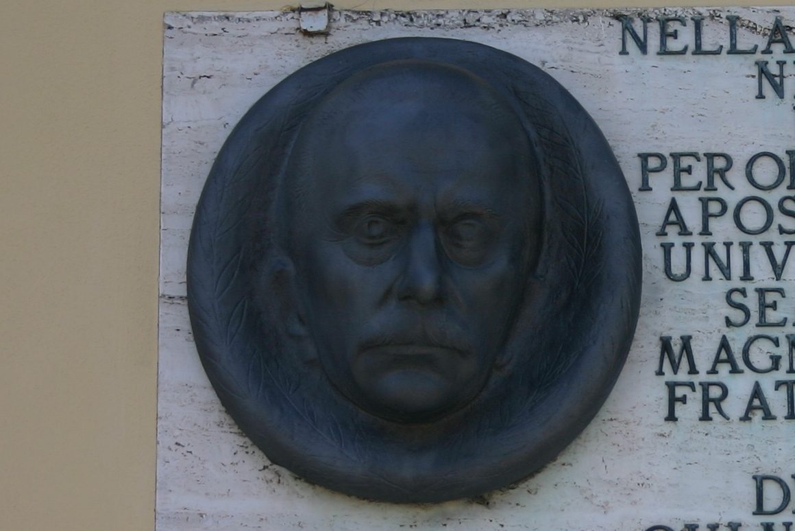 Bartolo Nigrisoli's memorial tablet, Glorie di Mezzano, Italy - 04.JPG